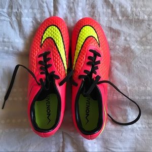 Never Been Worn Nike Soccer Cleats